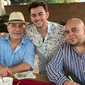 Meet your Posher, Mikey